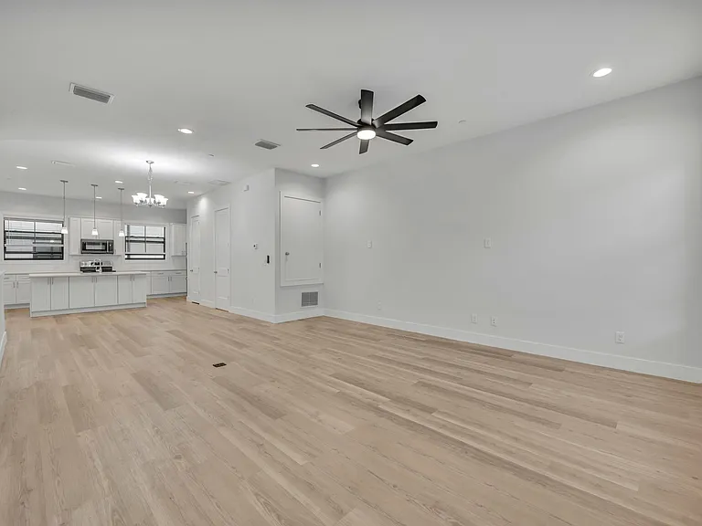 62 W Jersey St #13 — Photo 26