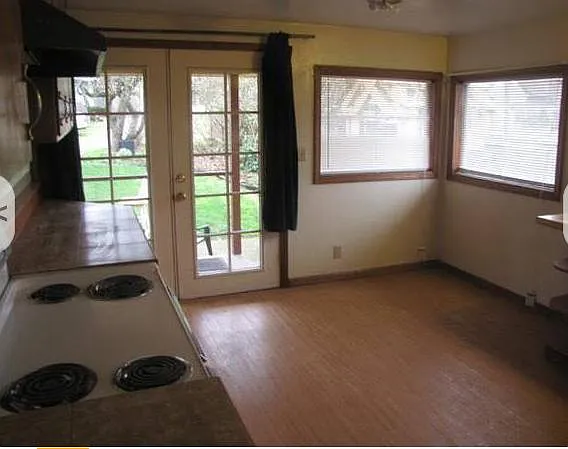 2999 Alder St — Photo 13