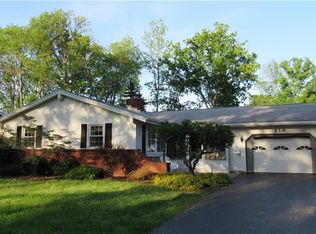 116 Black Walnut Dr, Rochester, NY 14615