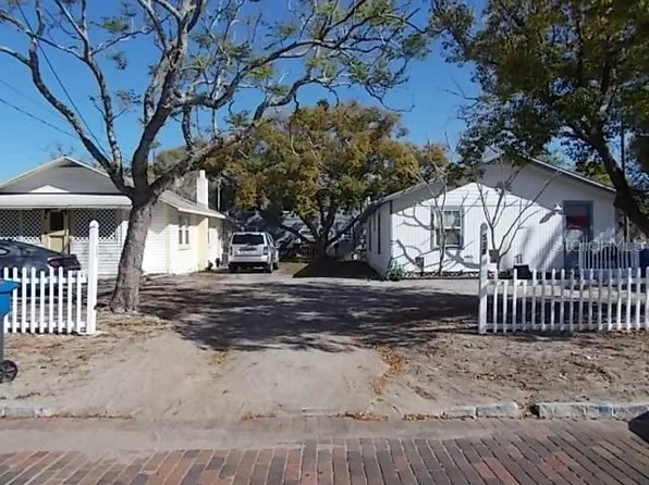 518 6th Ave SW, Largo, FL 33770