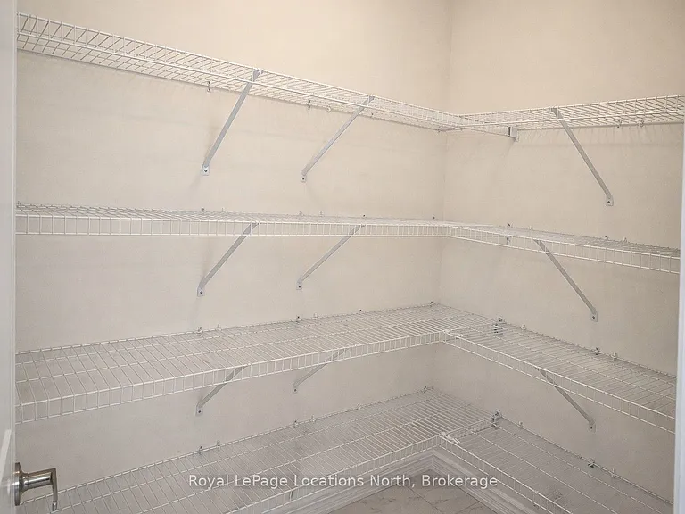 218 Roy Dr — Photo 9