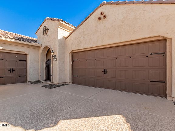 3rd image of 26575 W MELINDA Lane