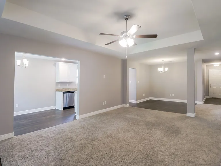16509 Lexington Ct — Photo 25