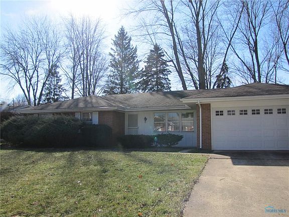 3rd image of 338 Westwood Dr