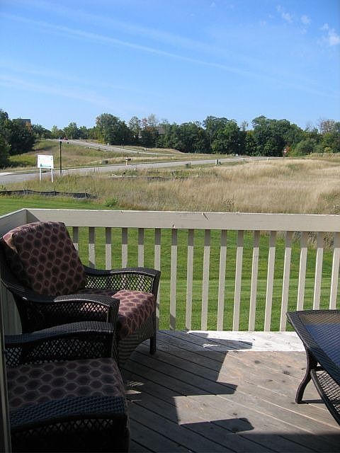 Large deck for entertaining guests