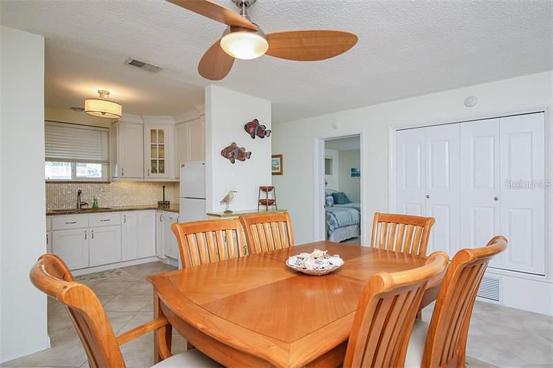 Kingston Arms Apartments Sarasota, FL Zillow