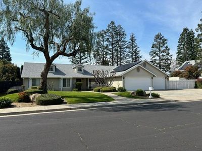 3046 Cypress Ave, Clovis, CA, 93611
