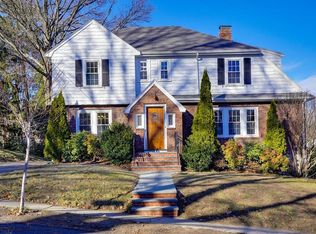 21 Dunbarton Rd, Belmont, MA 02478