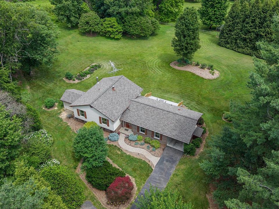 1st image of 8604 Burnt Hickory Cir