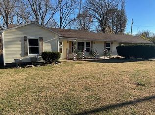1568 State Route Bb, West Plains, MO 65775