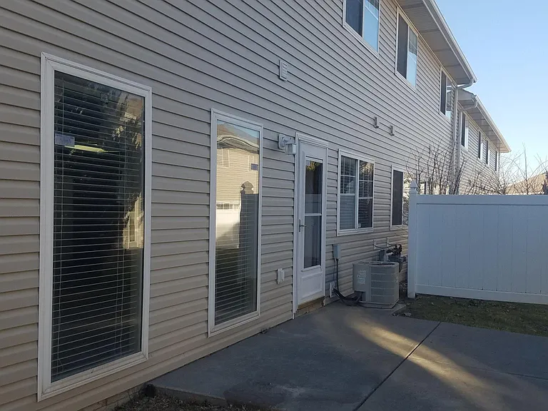 6926 Naples Dr — Photo 33