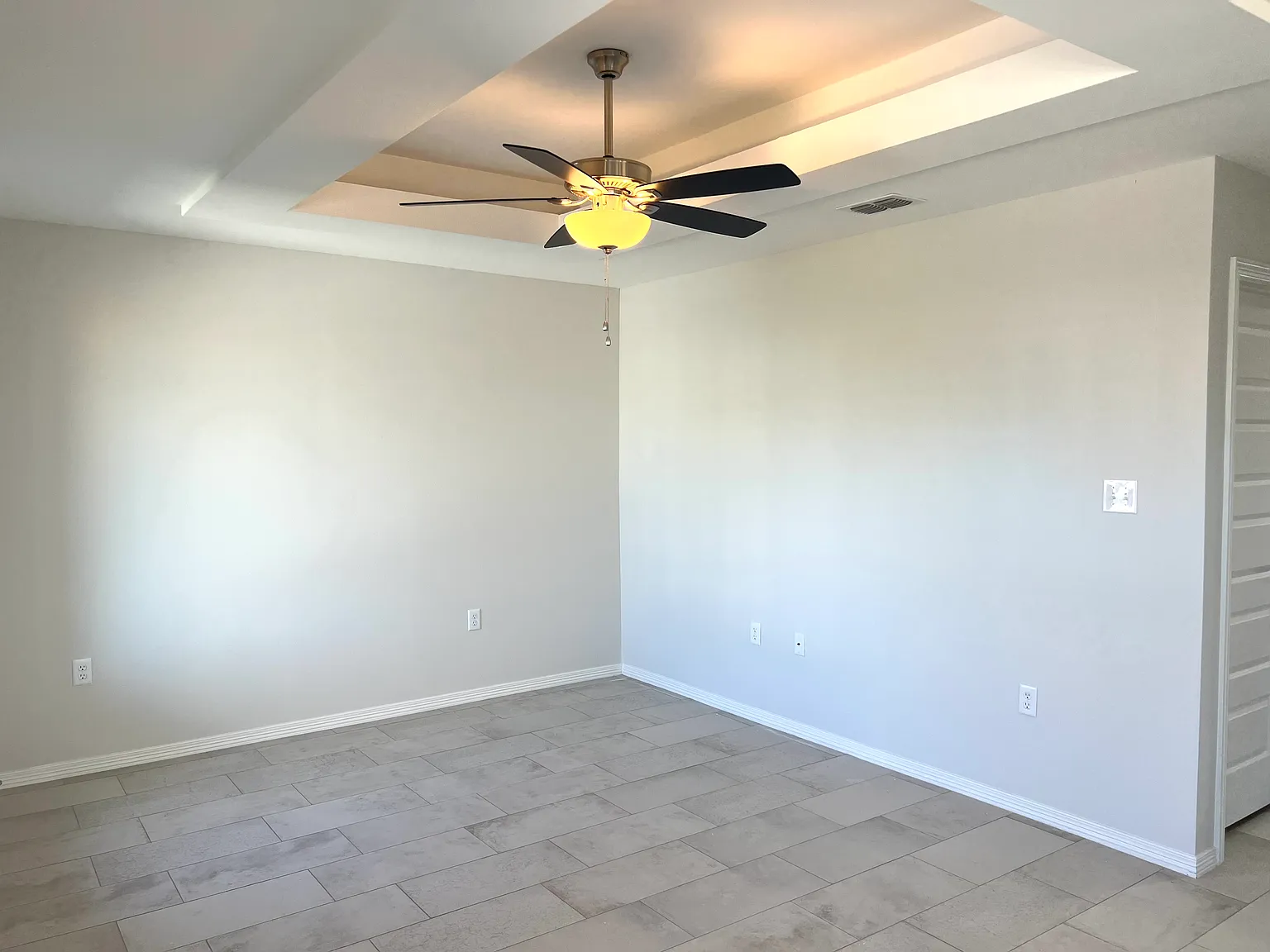 308 Uva Ln — Photo 2