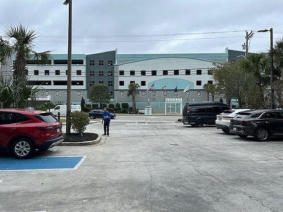 2nd image of 5300 N Ocean Blvd. #704