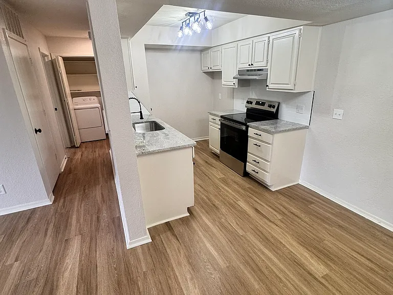 14425 N Pennsylvania Ave #20B — Photo 7