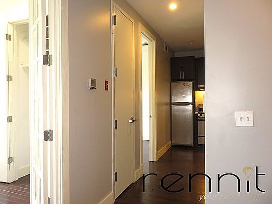 3rd image of 309 Tompkins Ave APT 2B