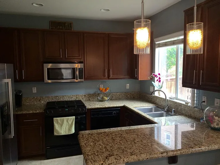 Kitchen 1