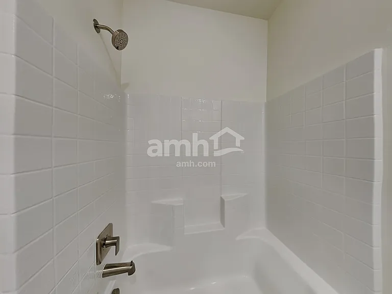 9415 Wabash St — Photo 13