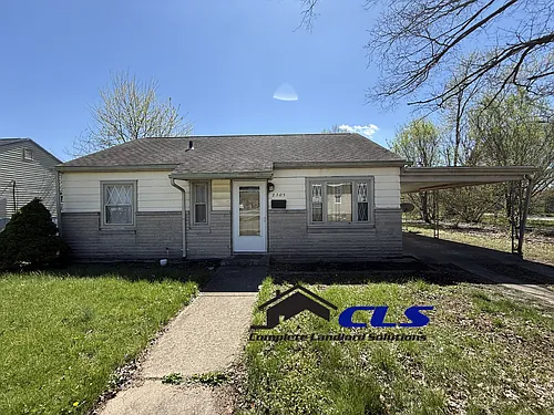 2305 8th Ave Photo 1