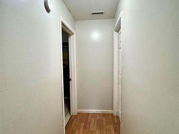 5th image of 118 Cherry St