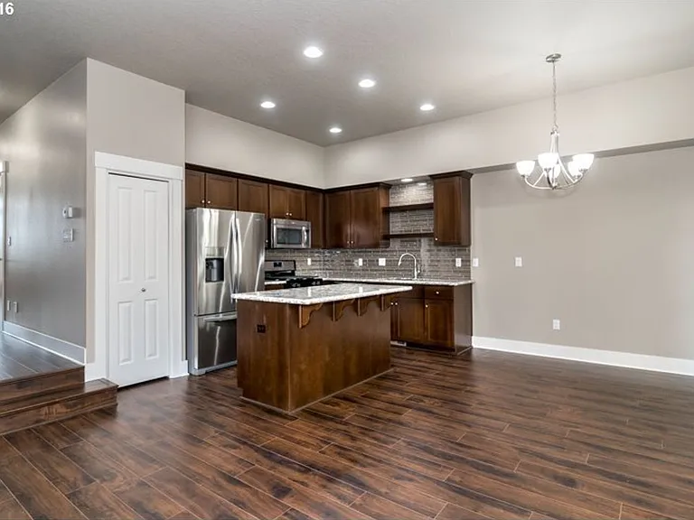 16177 SE Pyrite St — Photo 3