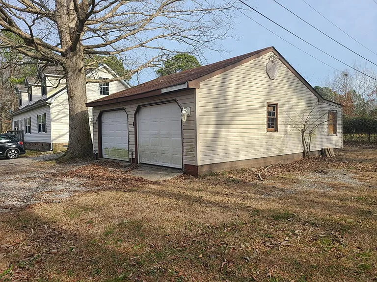126 Wedgewood Dr — Photo 3