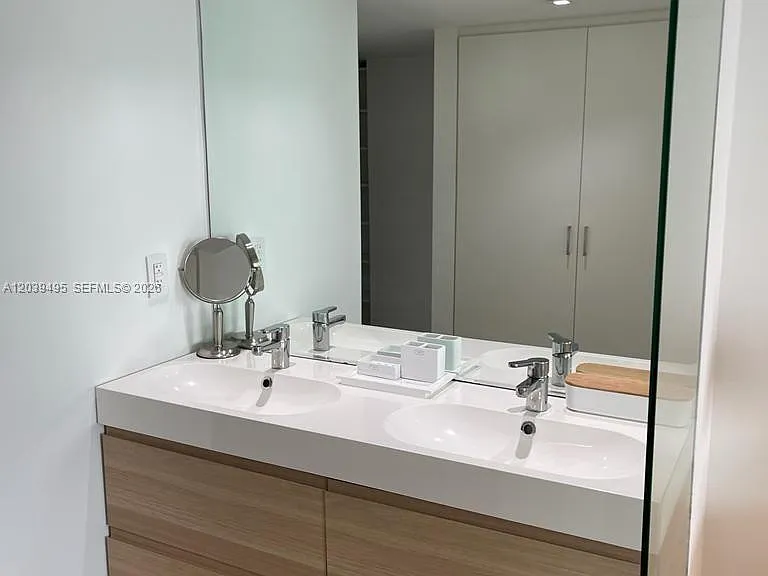 100 Bayview Dr #1521 — Photo 17