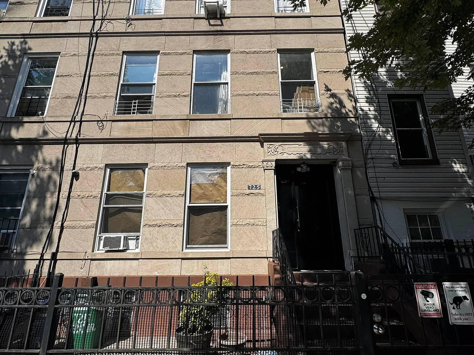 725 Decatur Street — Photo 1