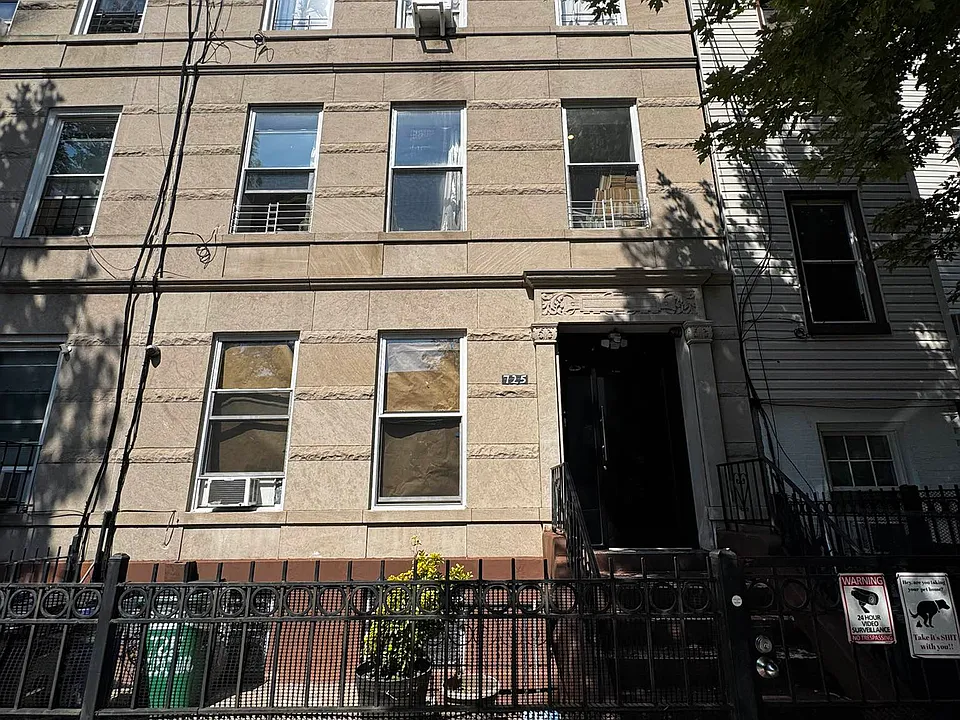 725 Decatur St #1F