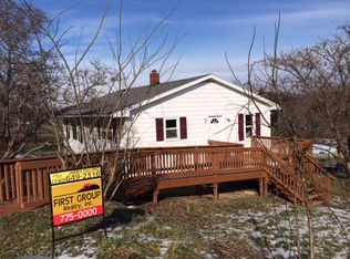 893 Sulphur Lick Rd, Frankfort, OH 45628