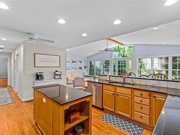 3rd image of 1236 Sturbridge Ave