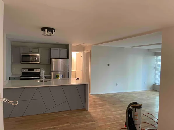 217 Thorndike St APT 108, Cambridge, MA 02141