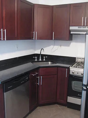 Rented by The Dermot Realty Management Company | media 15