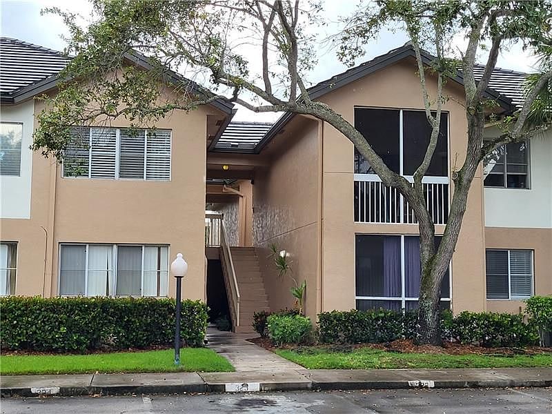 1st image of 9833 Westview Dr APT 812