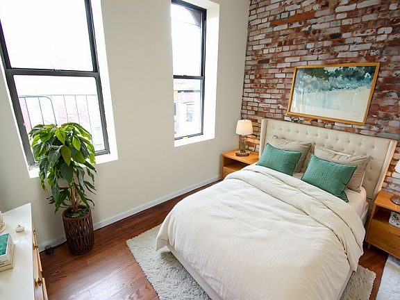 2nd image of 250 Broome St APT 17