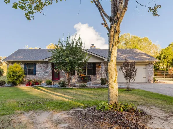8500 Hart Rd, Benton, AR 72019