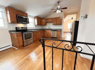 6-8 Nashua St APT 3, Somerville, MA 02145