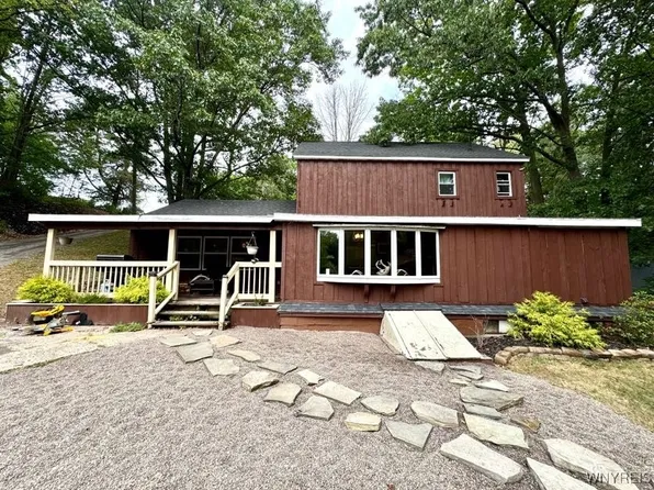 14464 Marsh Creek Rd, Kent, NY 14477