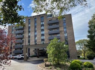 820 E Beau St APT 1E, Washington, PA 15301