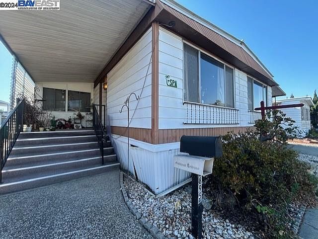 1st image of 28895 Granada Dr