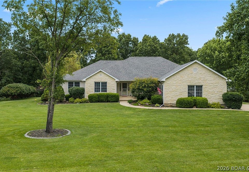 1st image of 374 Fawn Meadows Dr