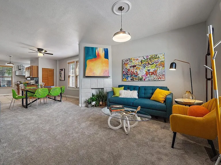 2314 Meade St — Photo 1