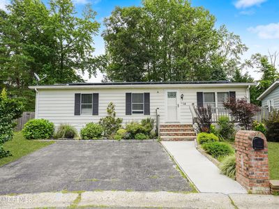 14 Cedar Court, Manalapan, NJ, 07726