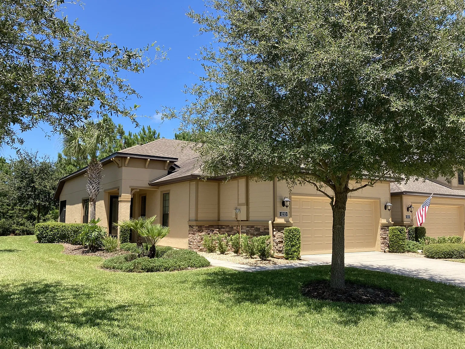 2 bed, 1562 sqft, $2,450 — Photo 1