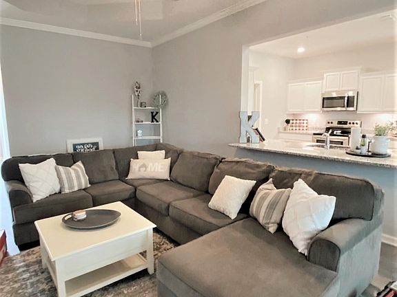2nd image of 1514 Grassypointe Ct