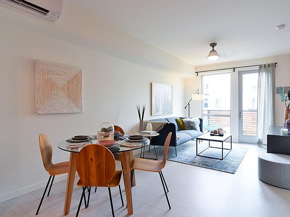 4th image of 34588 11th St Unit 163