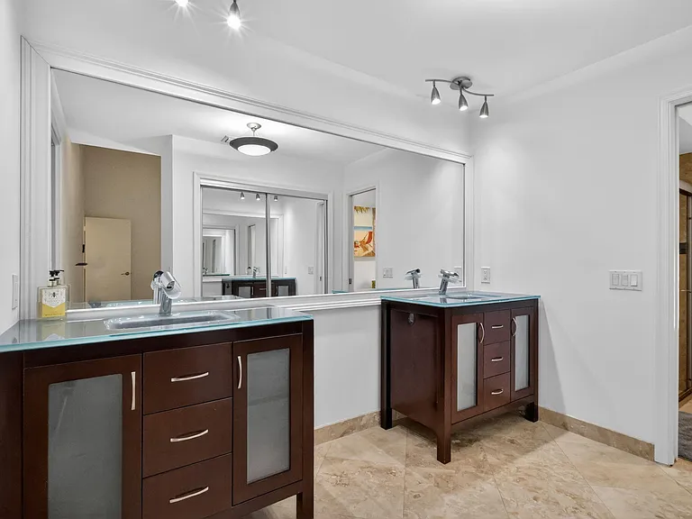 804 Foxpointe Cir — Photo 40
