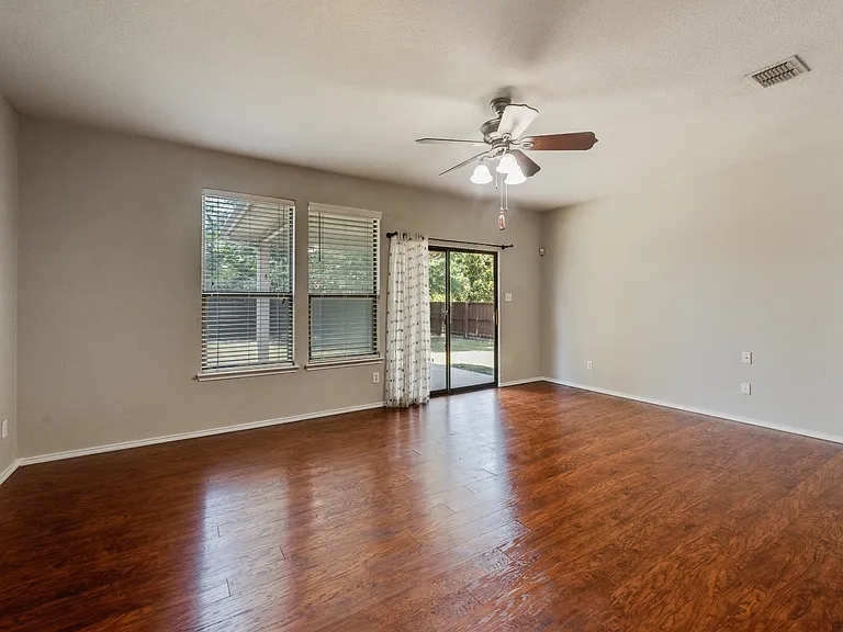 3528 Copper Ridge Dr — Photo 10