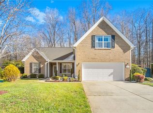 1207 Castle Pines Dr, Mebane, NC 27302