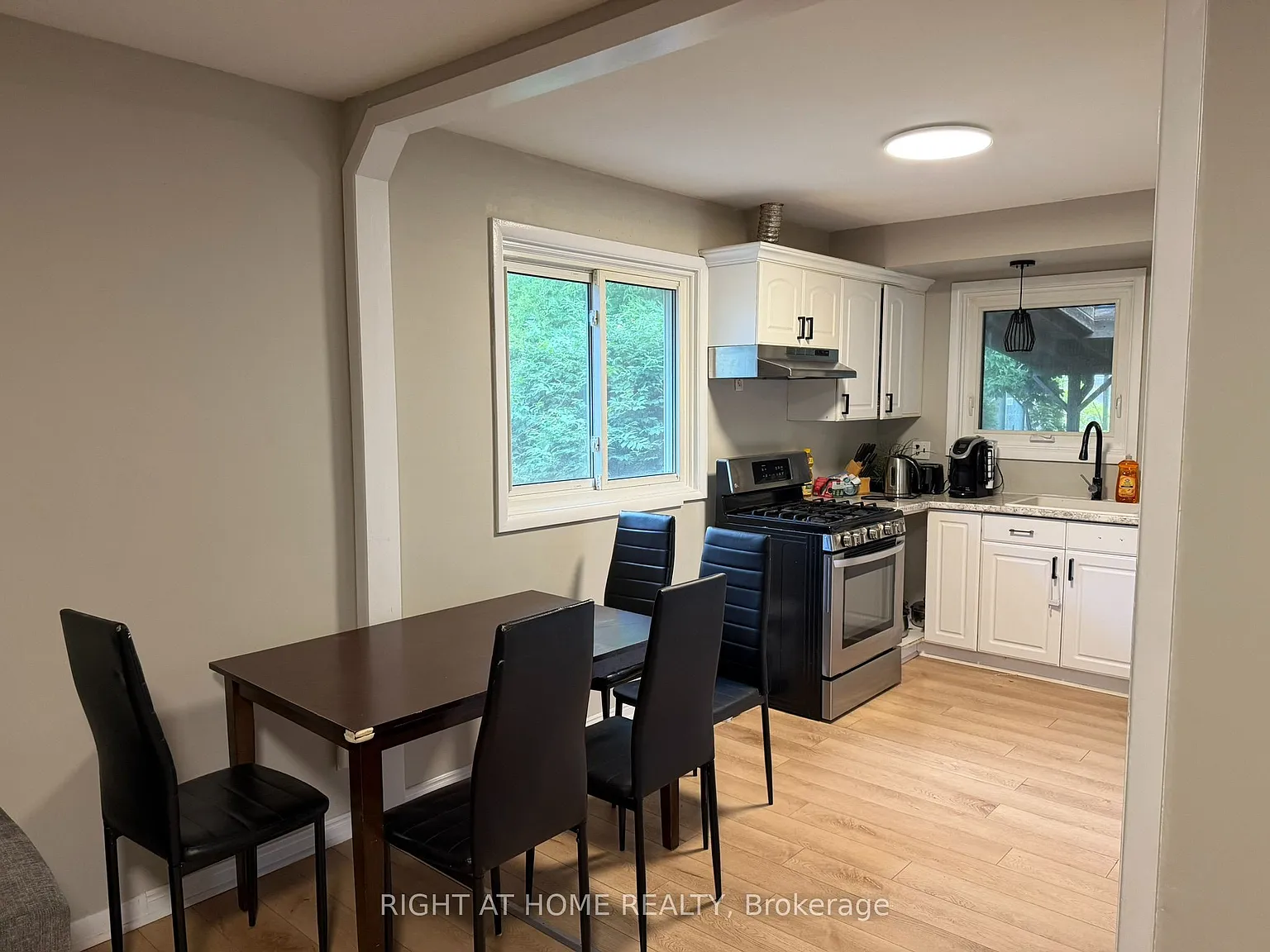 5 bed, $3,000 — Photo 4