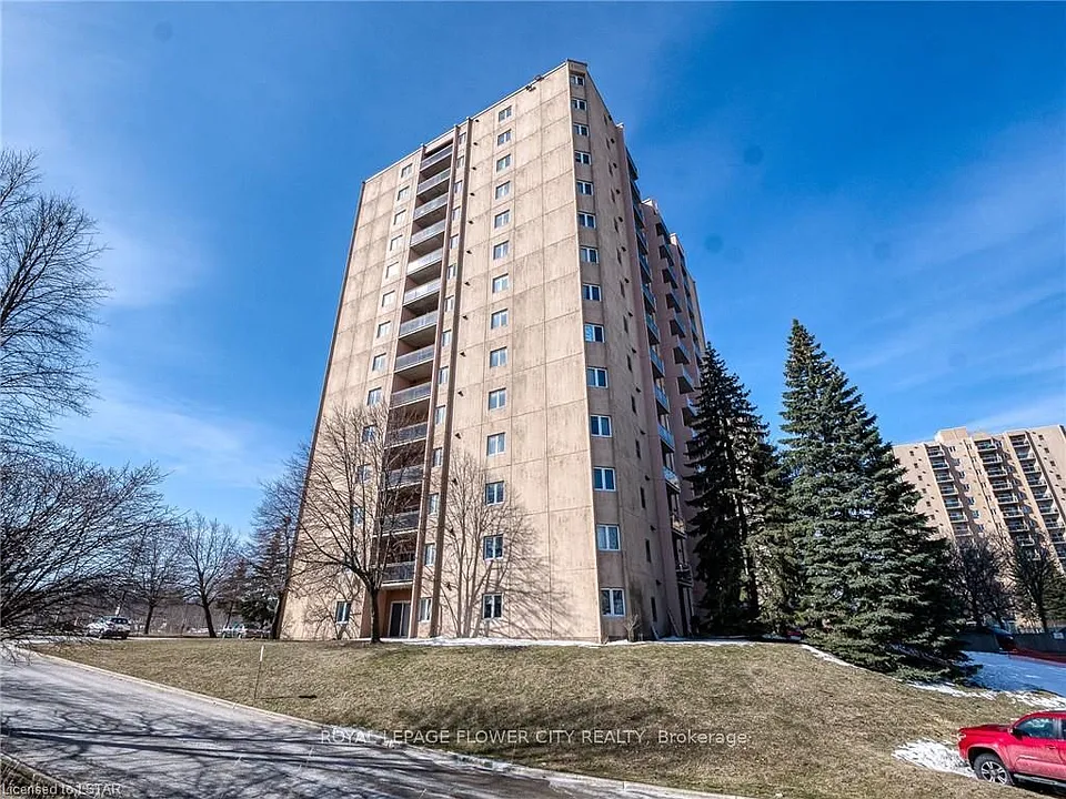 860 Commissioners Rd E #707